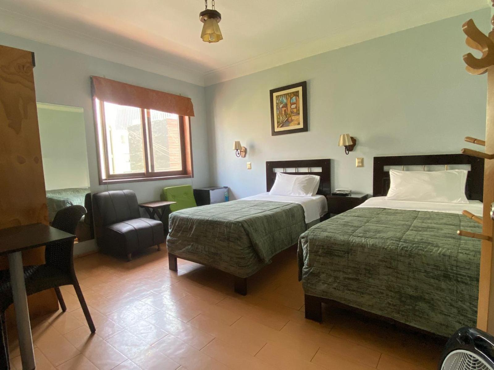 Hotel Tinkus Inn Lima Ngoại thất bức ảnh