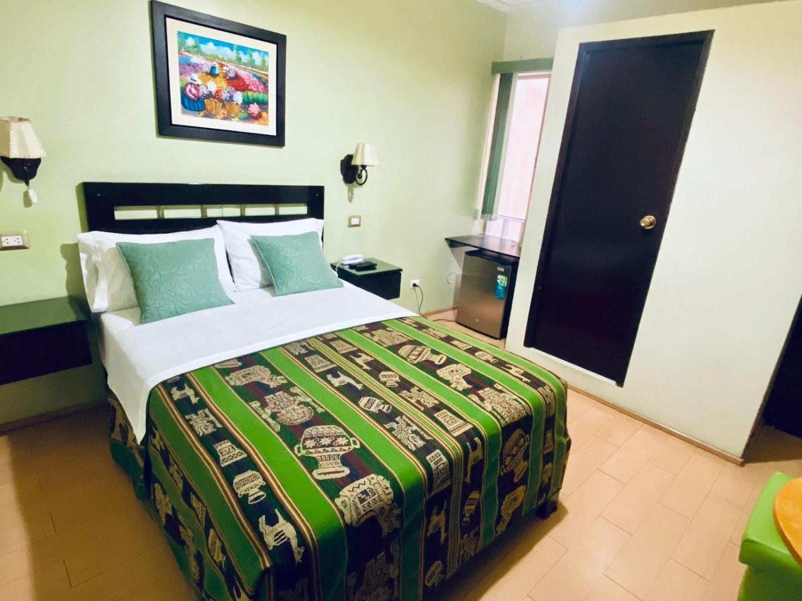Hotel Tinkus Inn Lima Ngoại thất bức ảnh